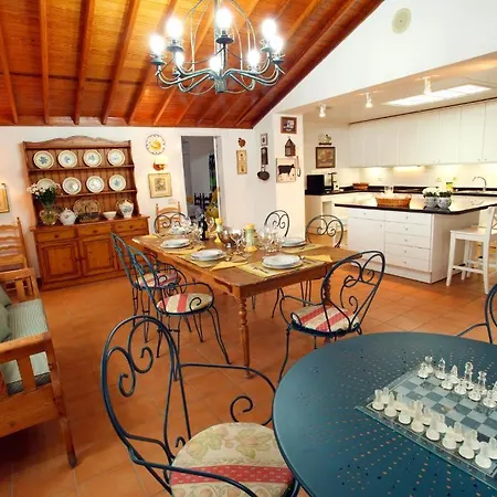 Casa Rural La Asomadita Country house